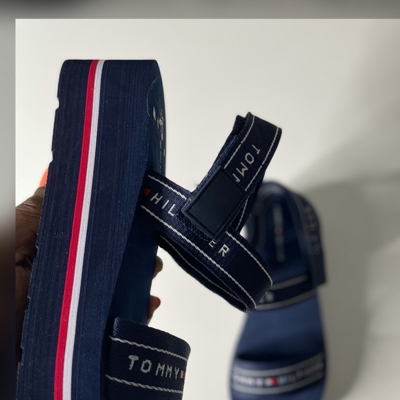 Tommy Hilfiger Women's two strap platform sandals - Picture 2 of 7
